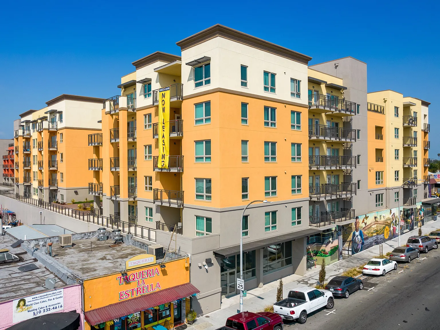 Terraces at Nevin — Photo 2