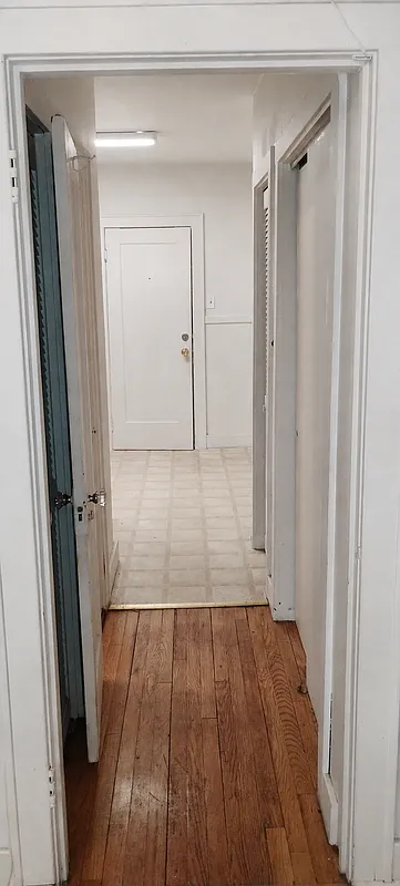 1 bed, 1.0 bath, $1,300 — Photo 4