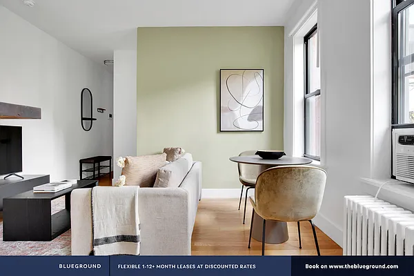 Rented by The Blueground | media 12