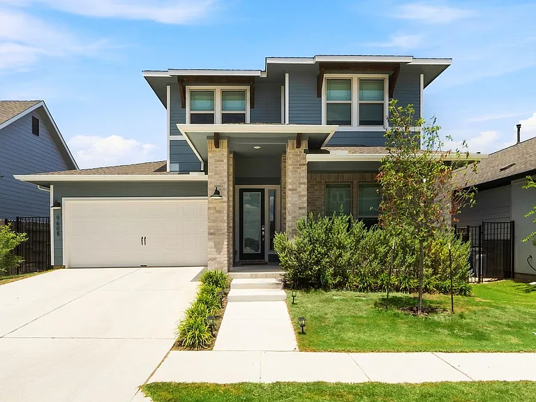 9608 Hamadryas Dr — Photo 1