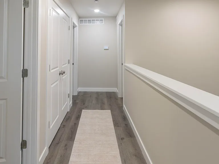 2700 Emery Dr — Photo 34