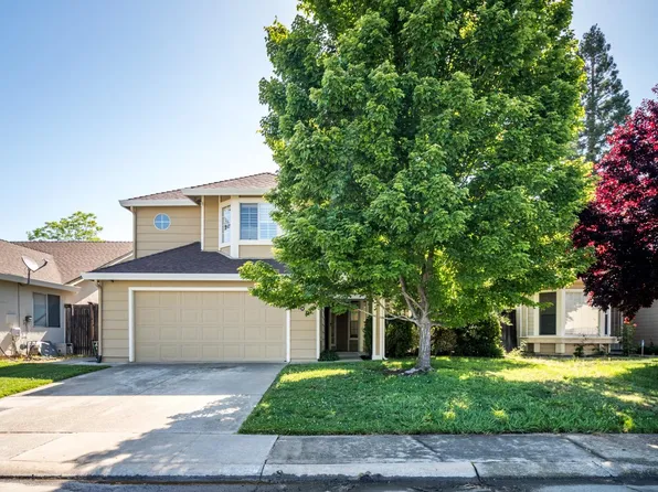 1409 New England Dr, Roseville, CA 95661