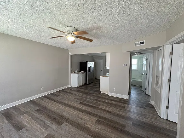 908 William Clark Rd — Photo 2