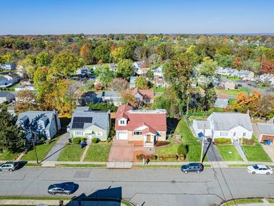 185 Midfield Rd, Colonia, NJ, 07067