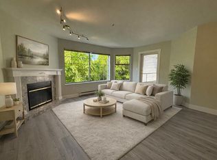 1955 Suffolk Ave #206, Pt Coquitlam, BC