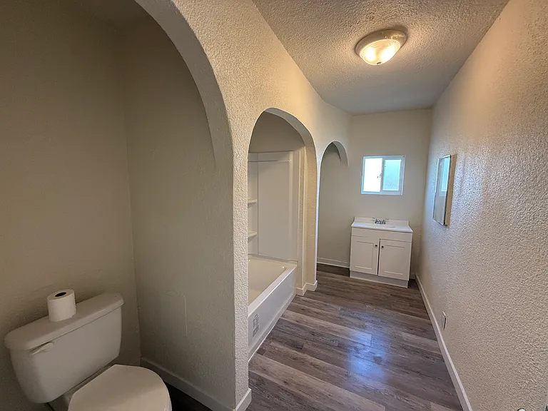 1434 W Euclid Ave — Photo 7