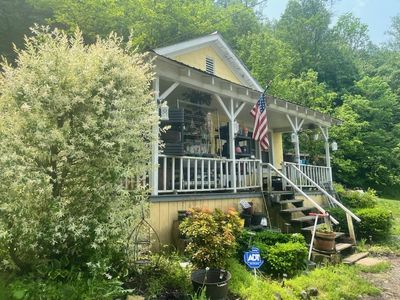 235 Glen Ray Rd, Alderson, WV, 24910