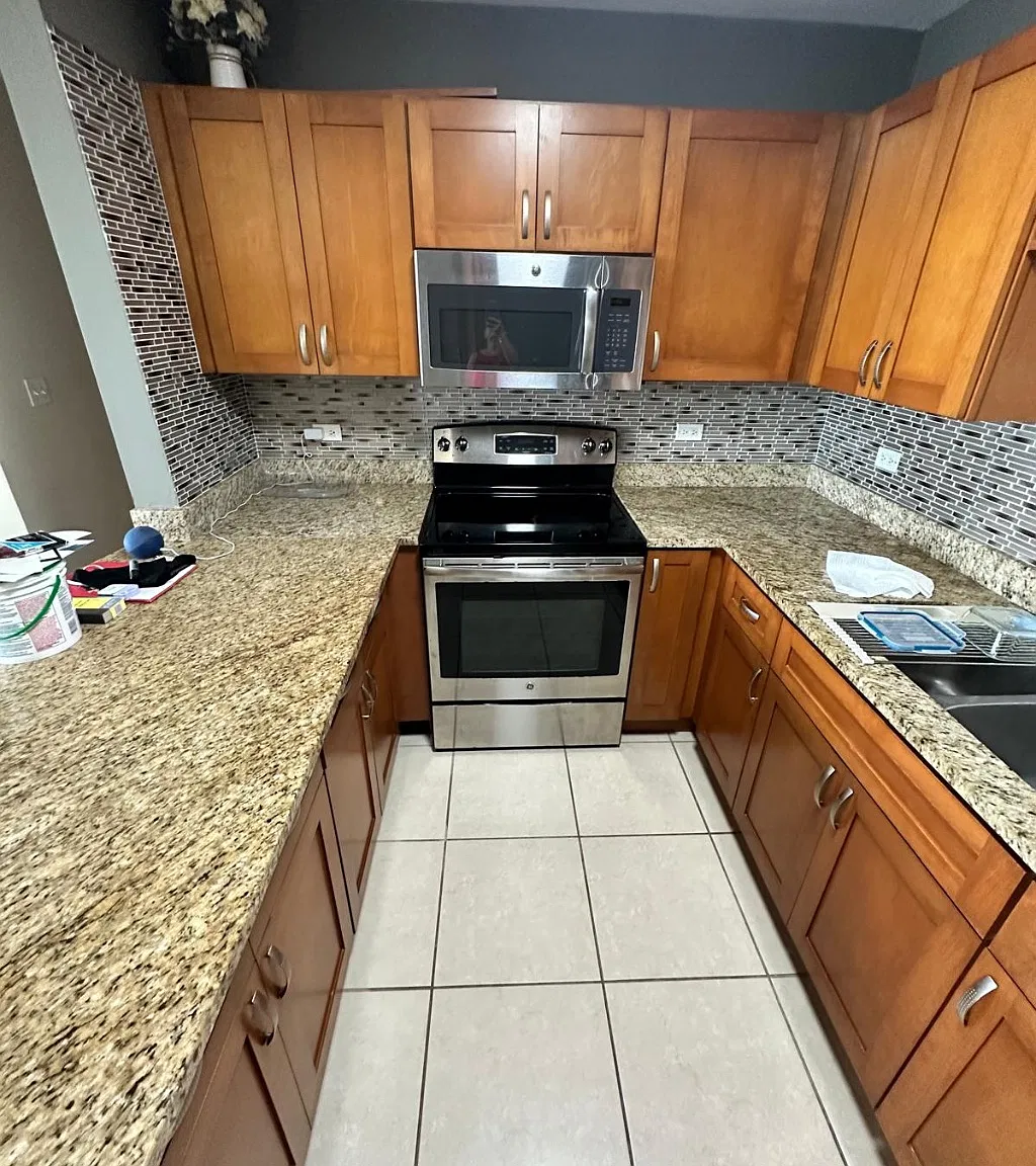3 bed, 2.0 bath, 230 sqft, $2,200 — Photo 4