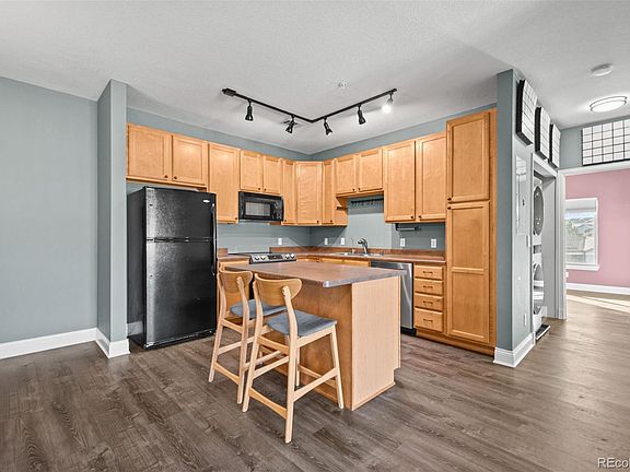 3rd image of 16600 Las Ramblas Lane #O