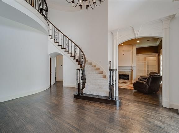 5th image of 5350 Kensington Ct