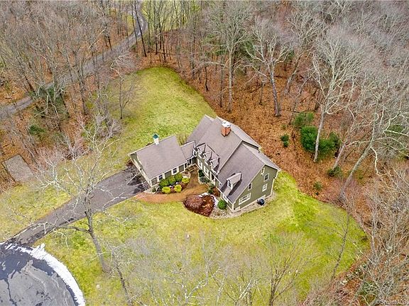 3rd image of 75 Woodfield Dr