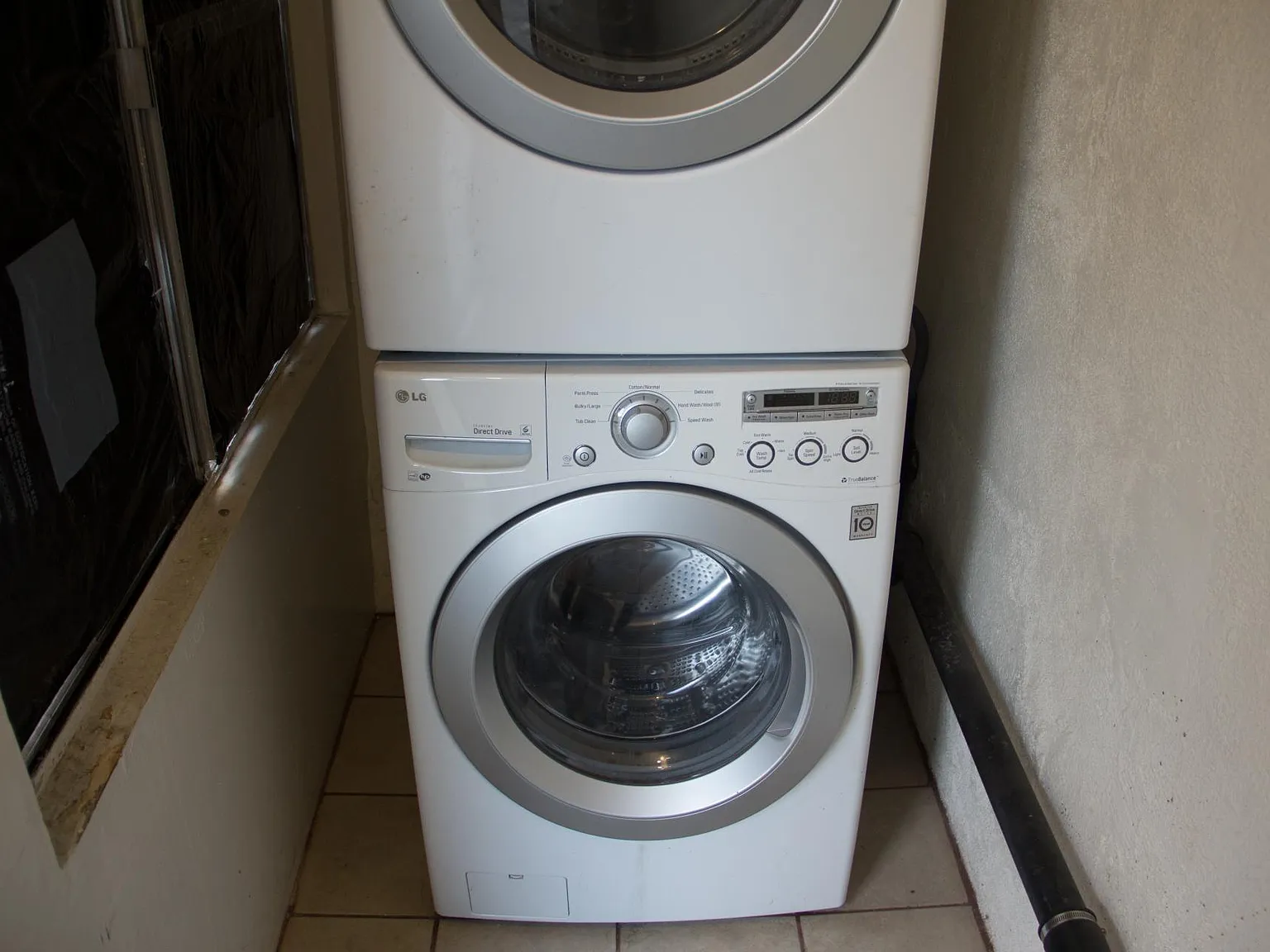 Building shared laundry