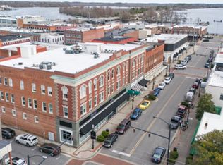 508 E Main St #304, Elizabeth City, NC 27909