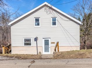 587 Stephens St, Ambridge, PA 15003