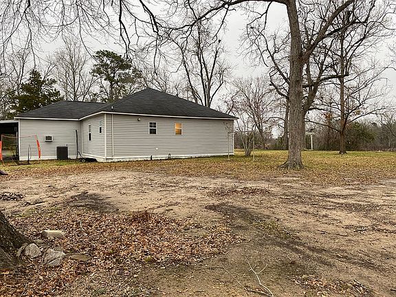 4th image of 319 Catahoula St