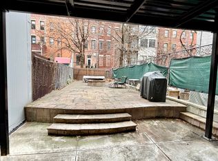 124 W 123rd St, New York, NY 10027