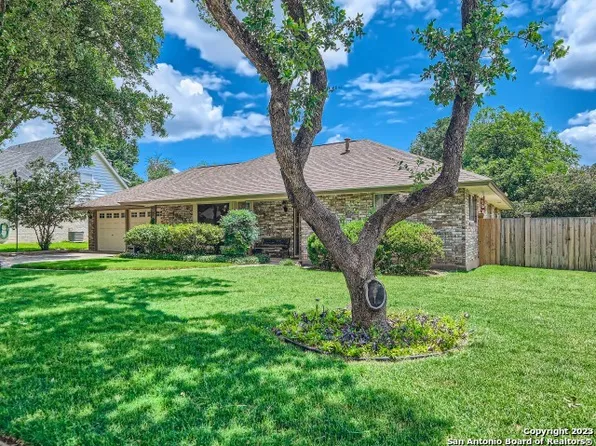 10206 Severn Rd, San Antonio, TX 78217