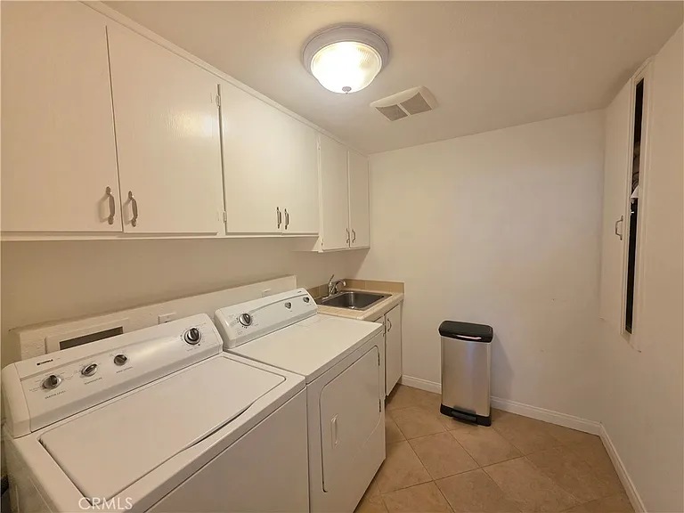13963 Riverside Dr #13963 — Photo 27
