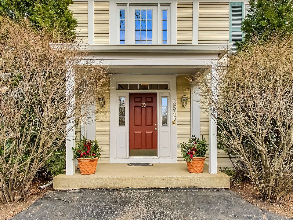 2545 Highmoor Rd, Highland Park, IL 60035 Zillow