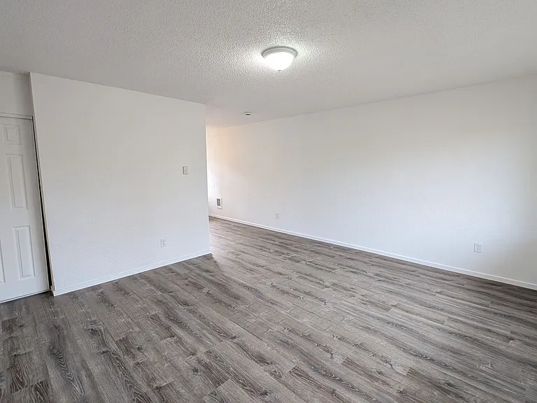 23051 SW Main St #2 — Photo 2