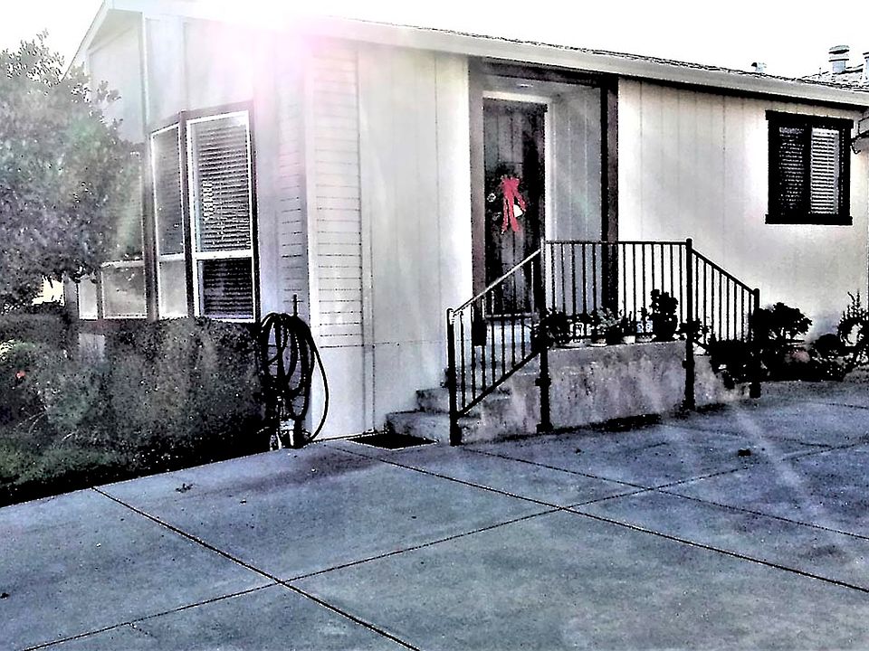 1st image of 1824 Strasbourg Ln #90