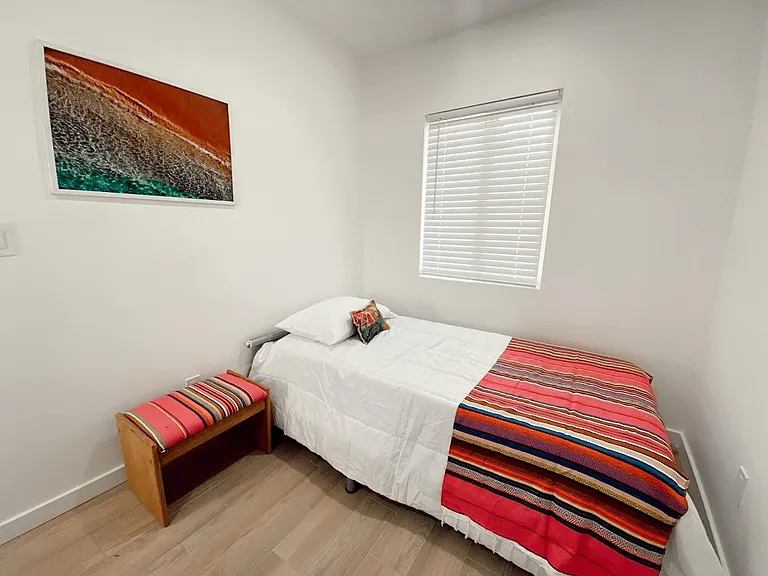 2502 N 29th Pl #3 — Photo 9
