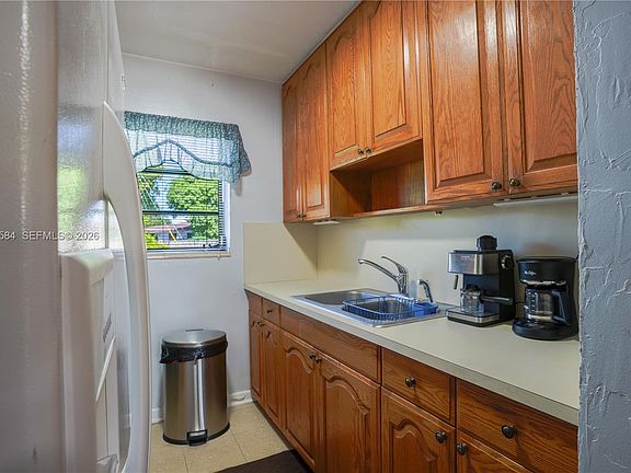 4th image of 20835 Condado Rd