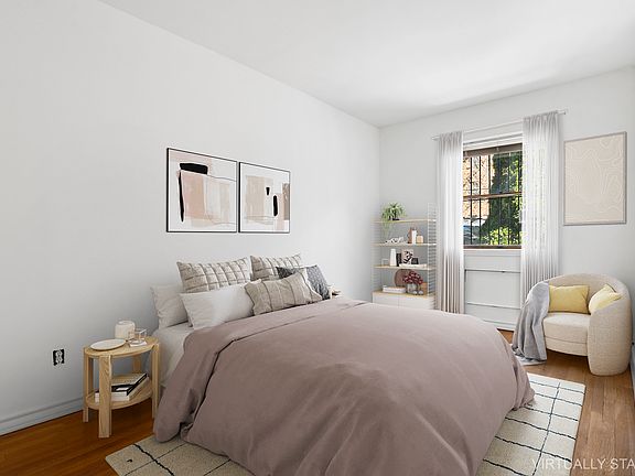 5th image of 21 Douglass St APT 1