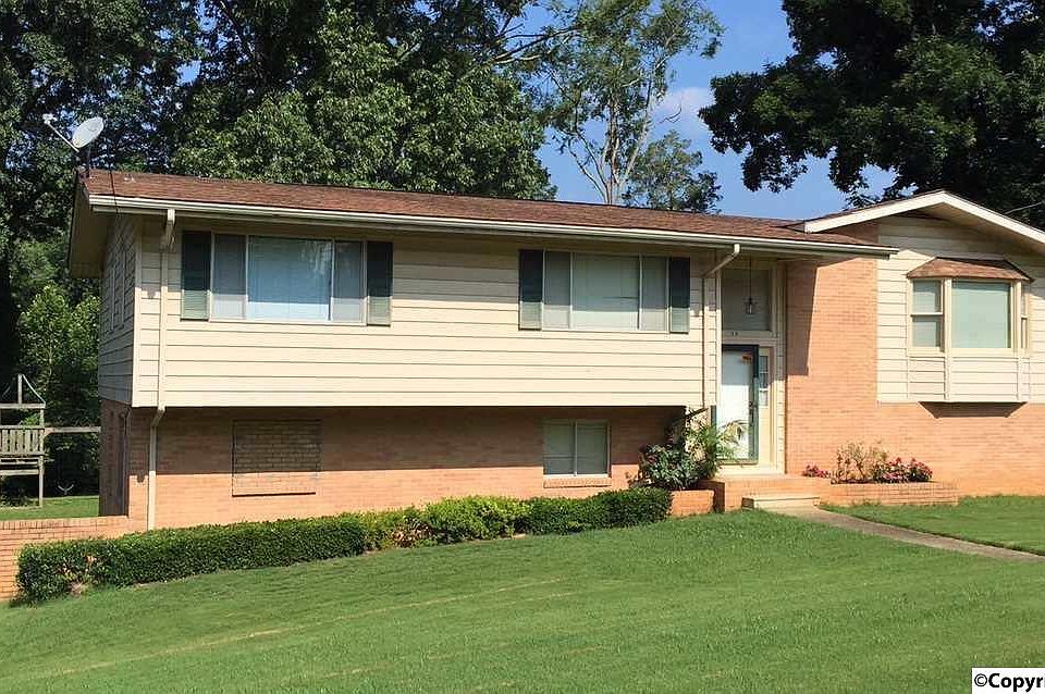 1st image of 7616 Teal Dr SW