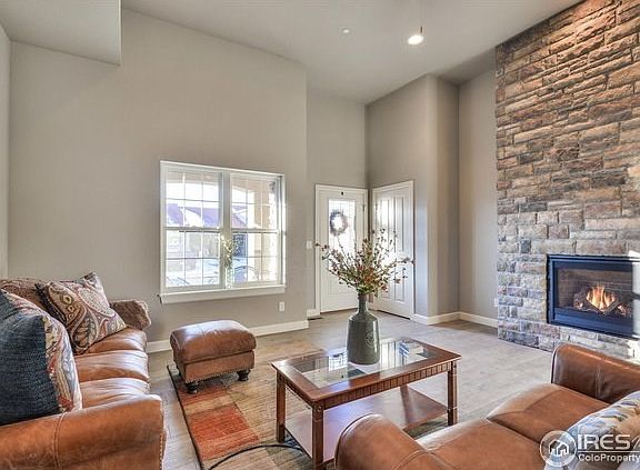 Really nice sized living room with wall fireplace