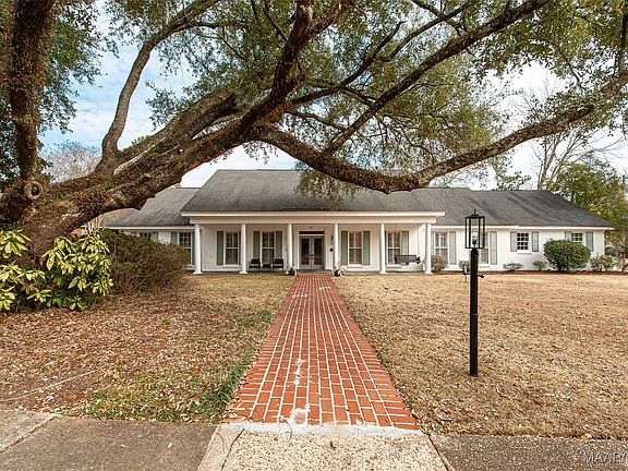 2nd image of 3051 Hill Hedge Dr