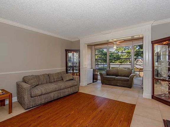 5th image of 2871 E Sunrise Lakes Dr #210