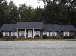 203 Cherry Hill Rd, Enterprise, AL 36330