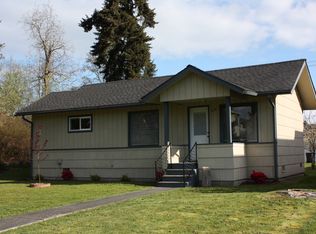 1419 W 8th St, Port Angeles, WA