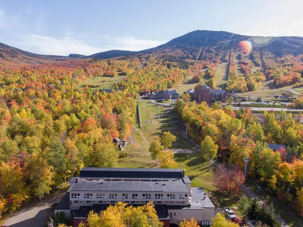 302 Commons Circle #302, Carrabassett Valley, ME 04947
