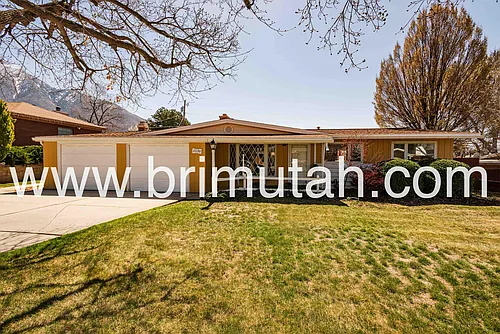 2630 E Lincoln Ln Photo 1