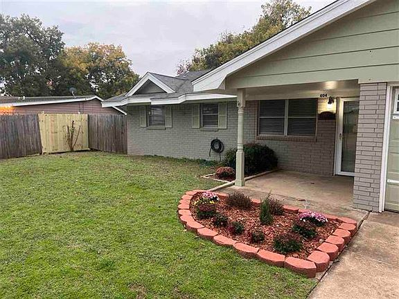 2nd image of 404 NW 71st St