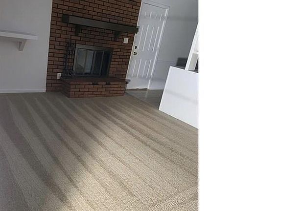 2nd image of 3586 Briar Dr