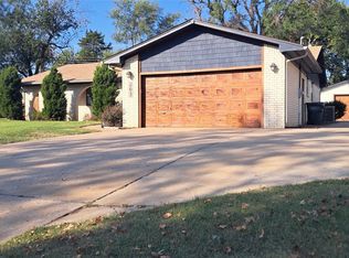 203 N David Ln, Muskogee, OK 74403