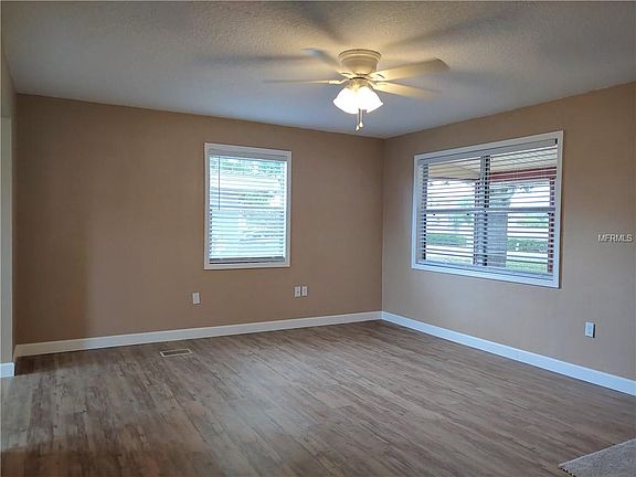 4th image of 1121 Druid Pl