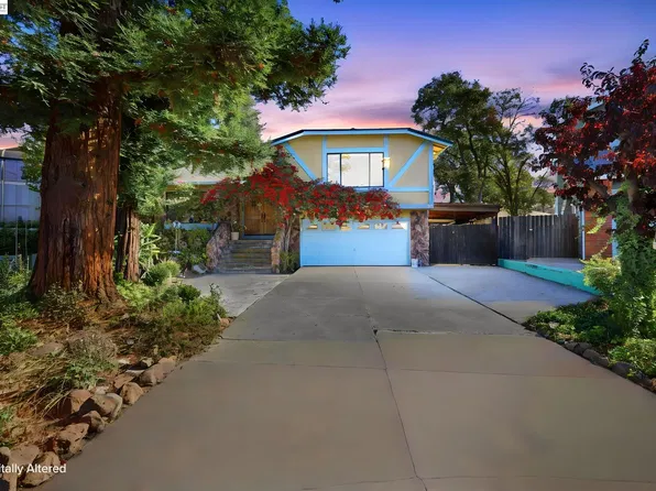 30 Saint Claire Ln, Pleasant Hill, CA 94523