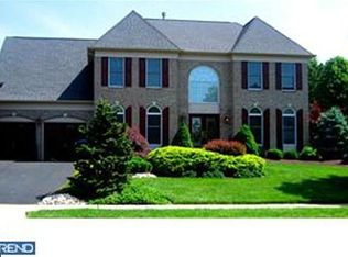 2037 Carmel Dr, Jamison, PA 18929