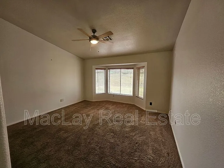 2193 E Brooks St — Photo 7