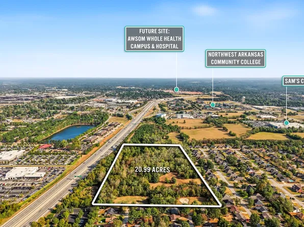 W Sunset Dr, Rogers, AR 72756