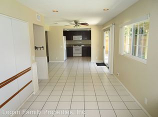10327 Paseo Park Dr, Lakeside, CA 92040