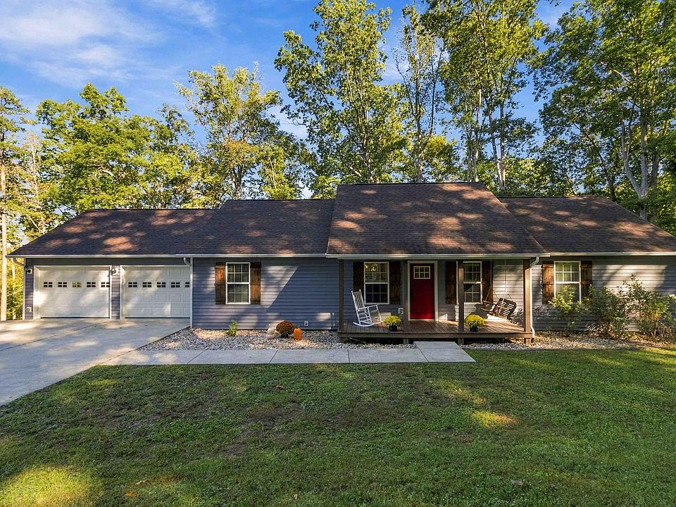 1st image of 45 Chalet Trl