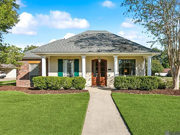 6574 Sandy Creek Ln, Zachary, LA 70791