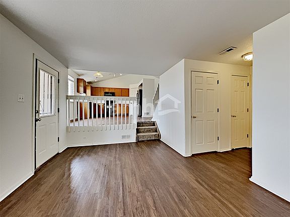 4th image of 11365 East Dr #6