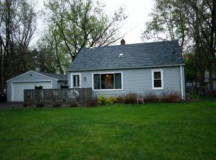 5386 Quincy St, Mounds View, MN 55112