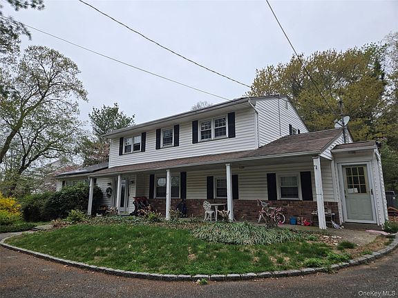 2nd image of 161 Lower Sheep Pasture Road